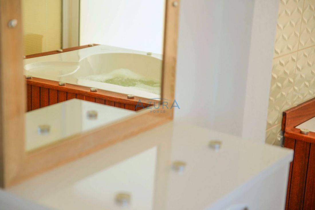 Apart  Krem  I Apart  Krem  I